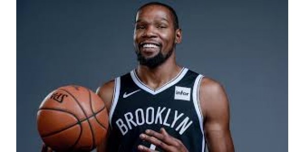 Durant contro il vecchio club